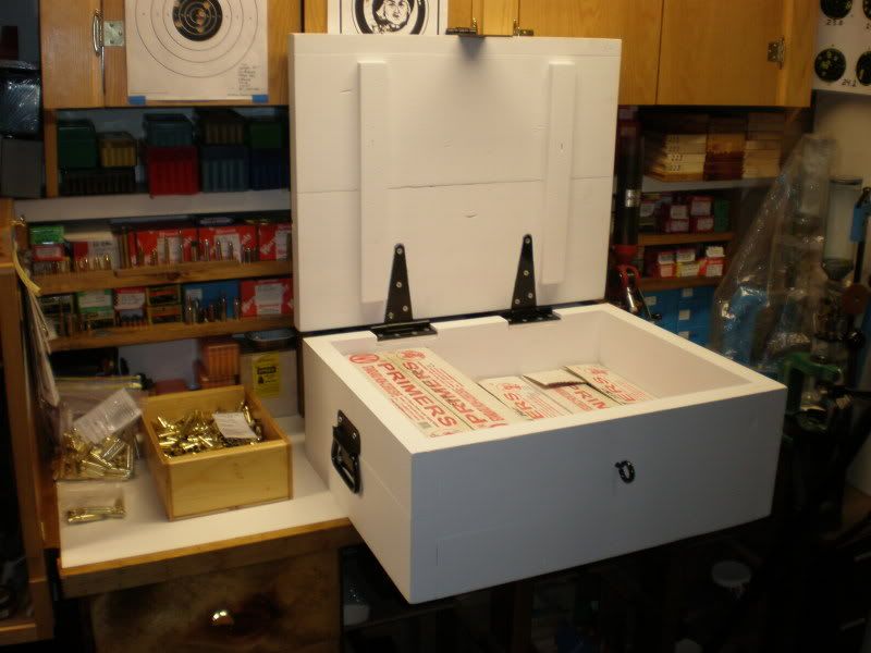 Need to make a proper powder/primer storage box.